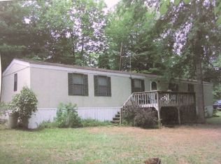 483 Lewis Dr, Lavonia, GA 30553