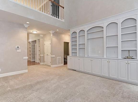 5th image of 4516 Grandfathers Ln