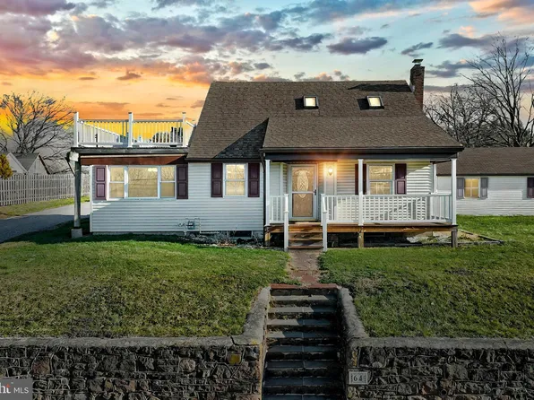 64 Baltimore St, Spring Grove, PA 17362