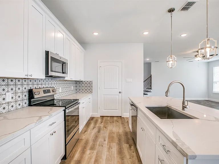 3105 Chihuahua Ave — Photo 10