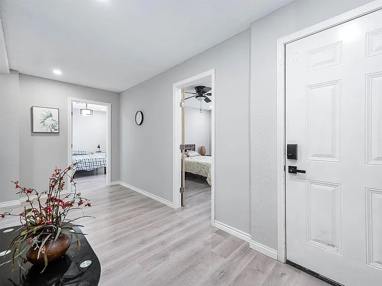 4356 Phlox St — Photo 9