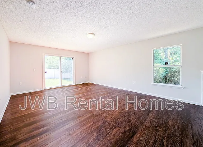 11646 Carson Lake Dr — Photo 10