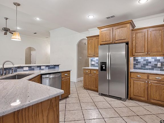 5th image of 5603 Thomas Nelson Dr