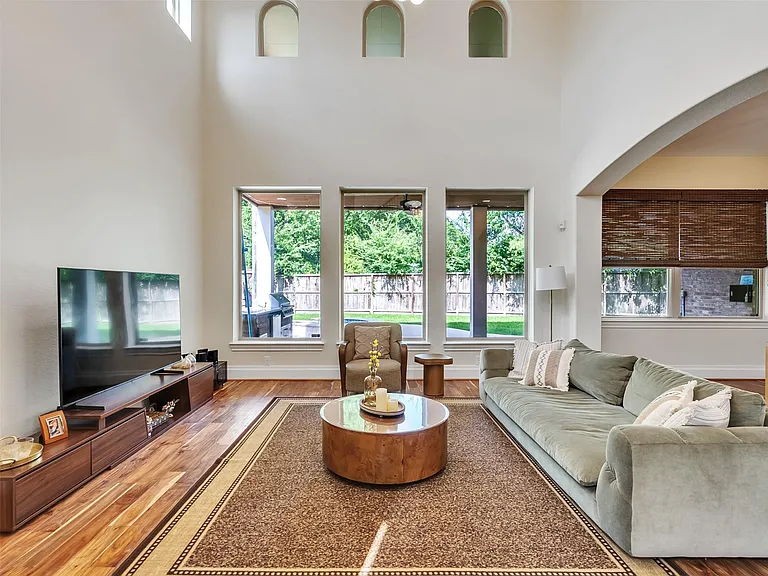 5227 Preserve Park Dr — Photo 15