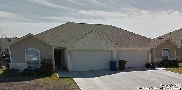 1st image of 3027 Lodgepole Ln