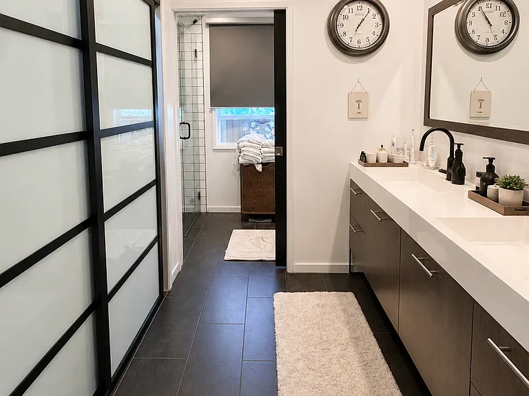 3900 Turnley Ave — Photo 11