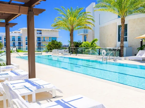 220 SE Mizner Boulevard #803, Boca Raton, FL 33432