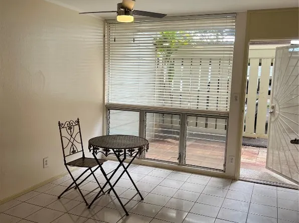 94-206 Noholoa Ct APT 35, Mililani, HI 96789