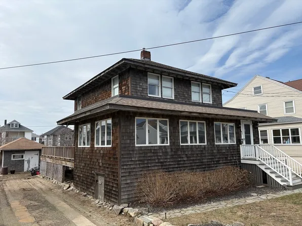 41 Manomet Ave, Hull, MA 02045