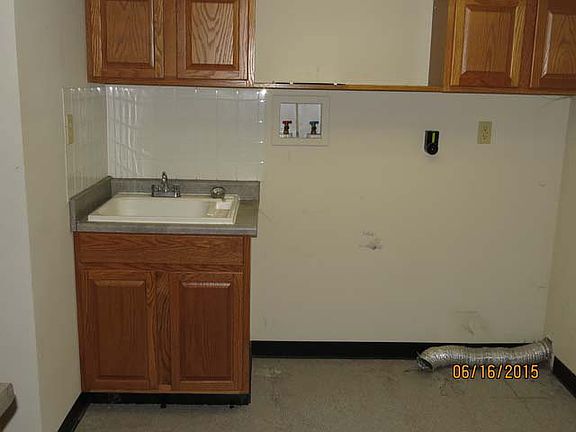 4th image of 3596 Mary Lou Ln N