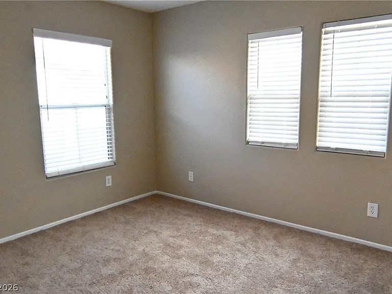 1155 Paradise Garden Dr — Photo 14