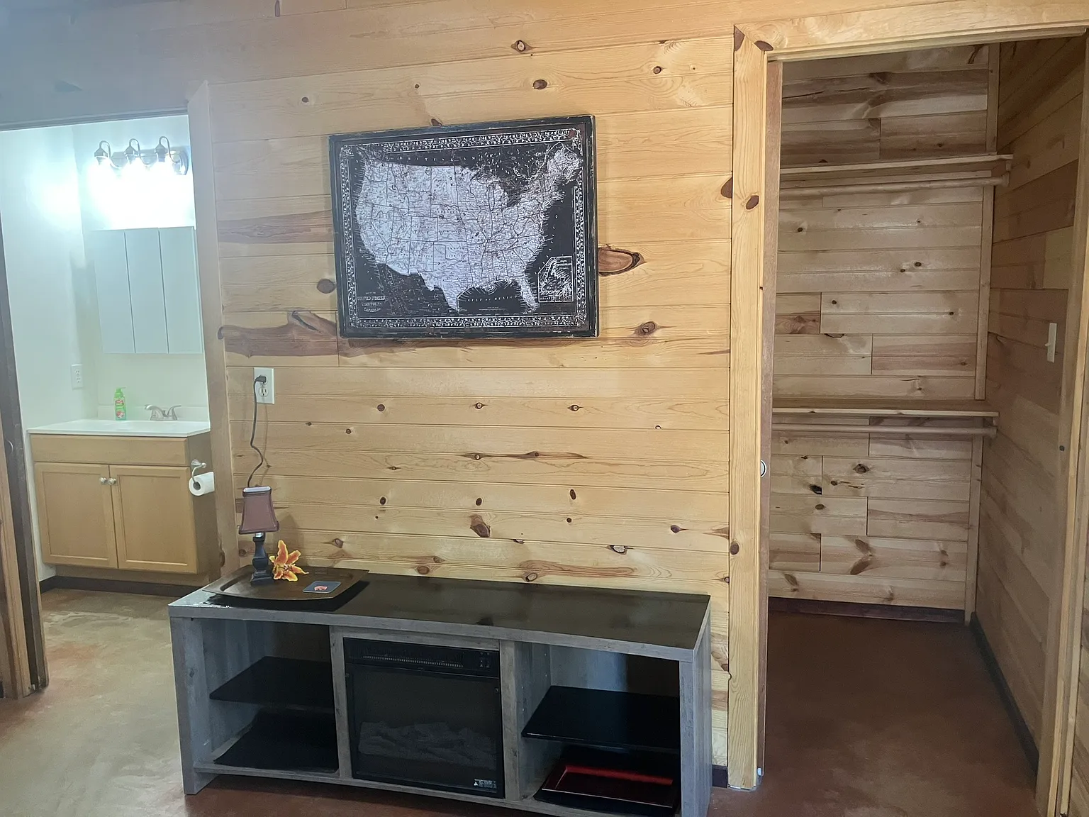 Studio, $750 — Photo 4