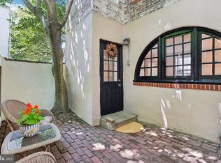 2410 Delancey Pl, Philadelphia, PA 19103