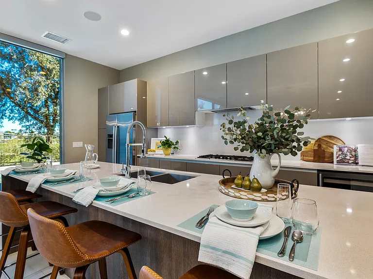 660 Equinox Way — Photo 10