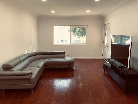 2nd image of 625 N Moore Ave #D
