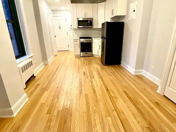 2nd image of 539 E 78th St APT 6F