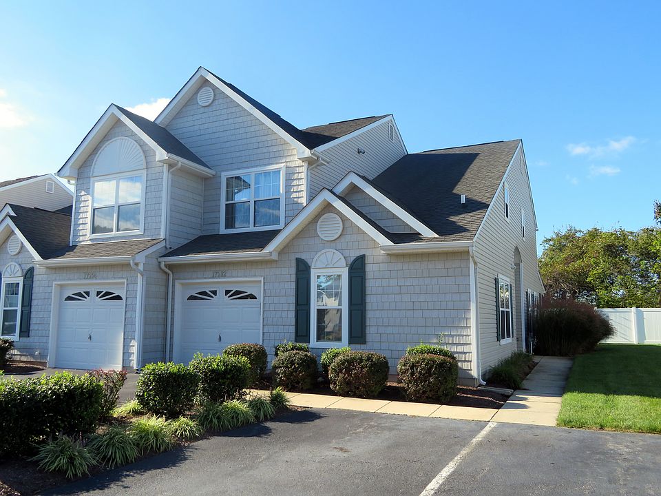 1st image of 17282 King Phillip Way