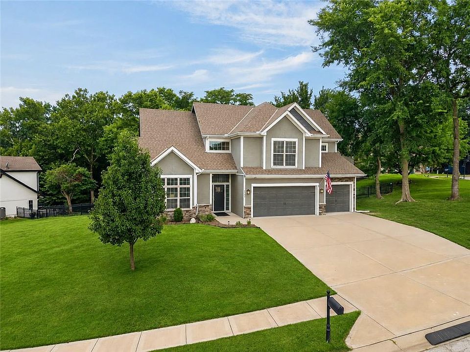 1st image of 6388 NW Sioux Dr