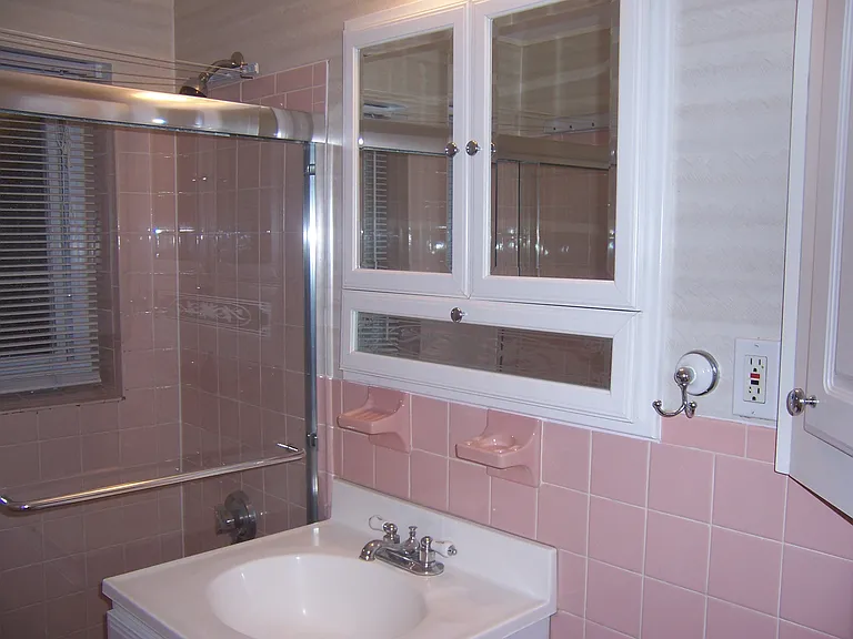 40 Bryon Rd #3 — Photo 7