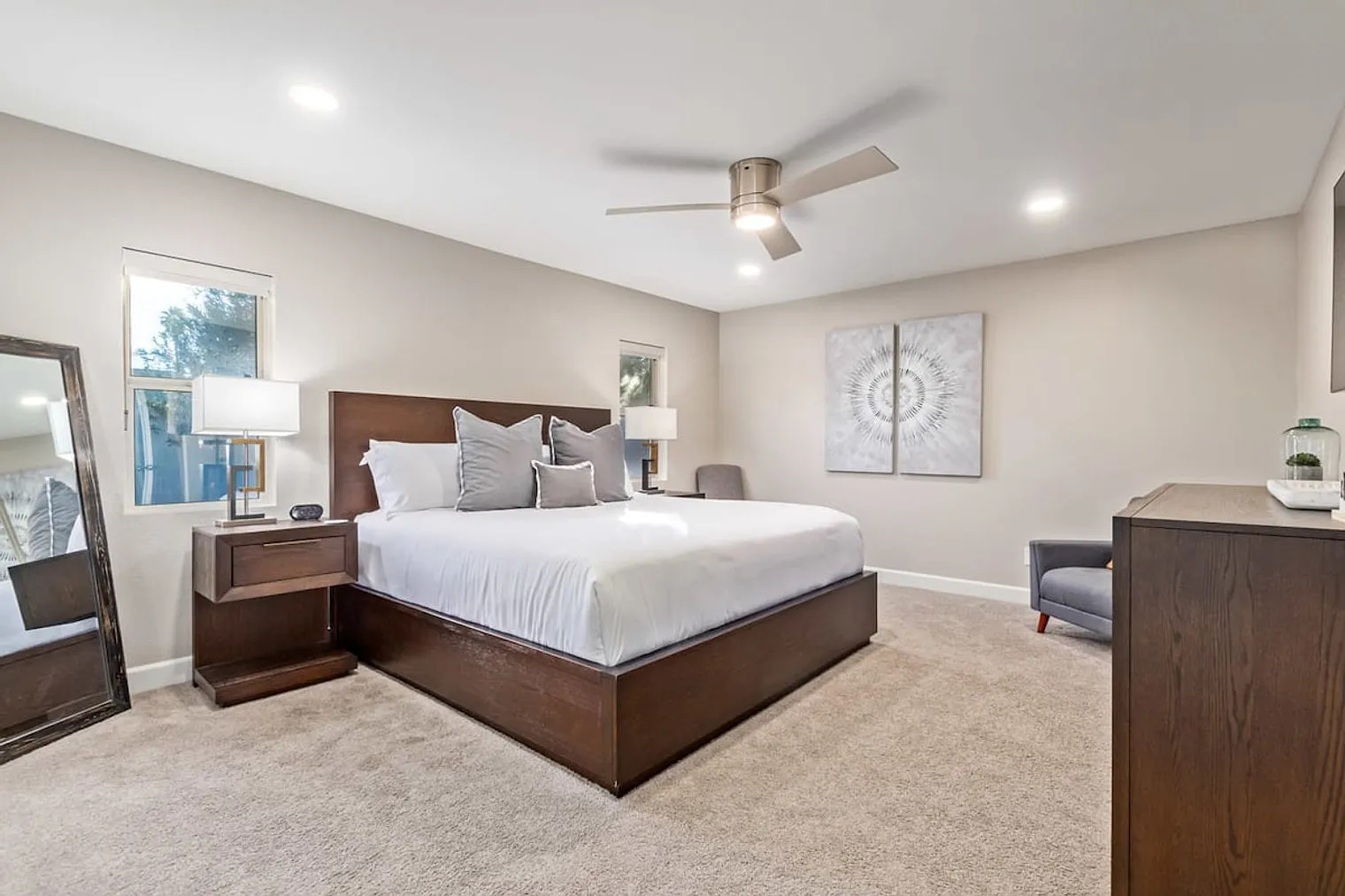 4 bed, 2.0 bath, 2389 sqft, $5,535 — Photo 3