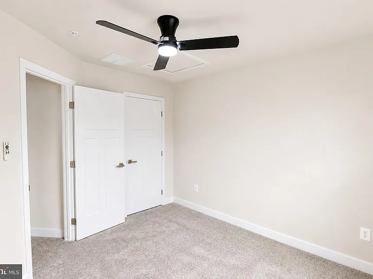 340 Paca Gardens Ln — Photo 42