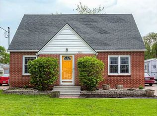 3011 48th St, Des Moines, IA 50310