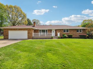 383 Nye Dr, Akron, OH 44333