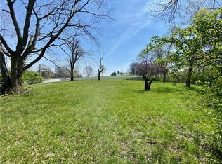 1001 SW Scherer Rd, Lees Summit, MO 64082