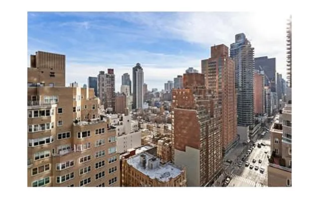 Rented by Douglas Elliman | media 18