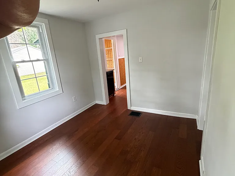 36 Cherry St — Photo 23