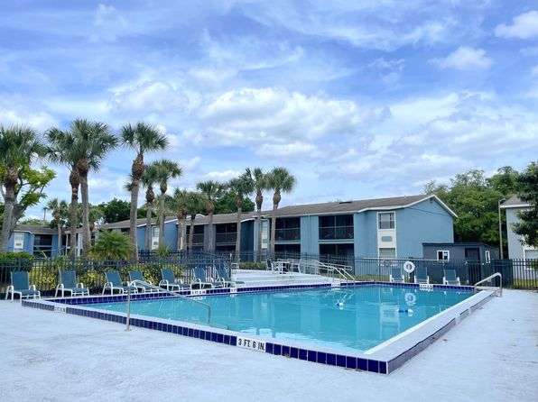 2515 N Alafaya Trl APT 28