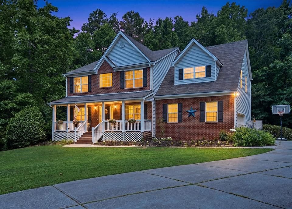1st image of 2758 Harbins Bend Ln