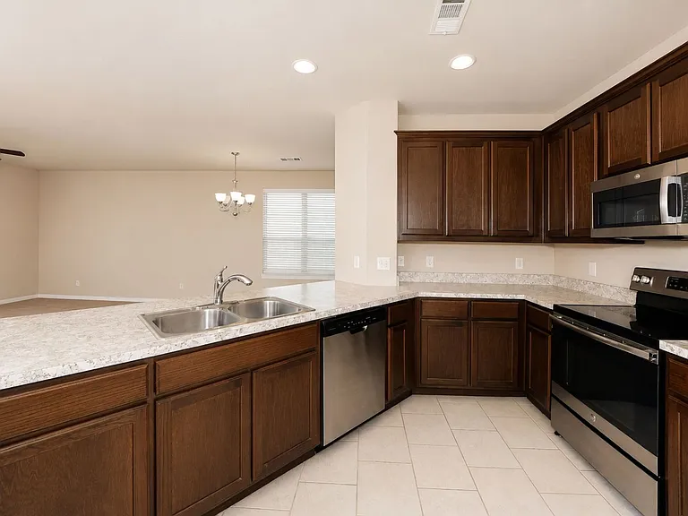 356 Emerald Creek Dr — Photo 13