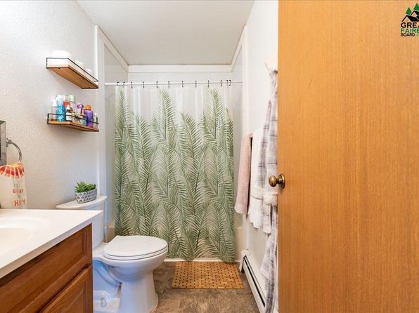 fairbanks-alaska-2083492924 picture