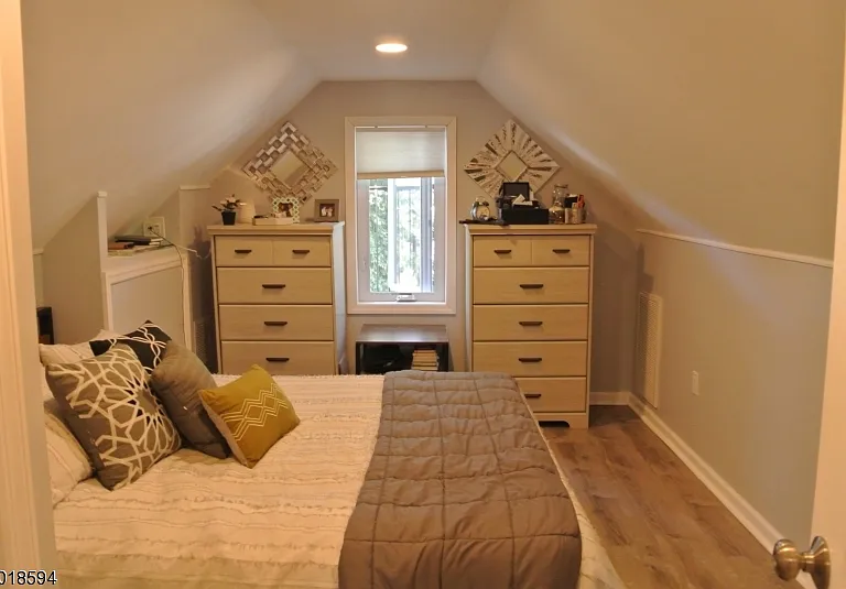 11 Delaware Pl #3 — Photo 12