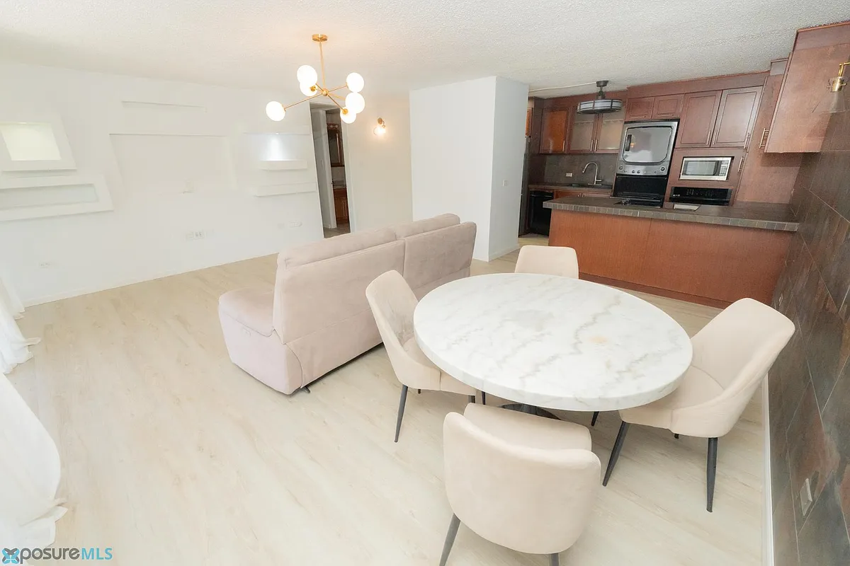 Building Photo - 15-D Cond Villa Caparra Executive #15-D