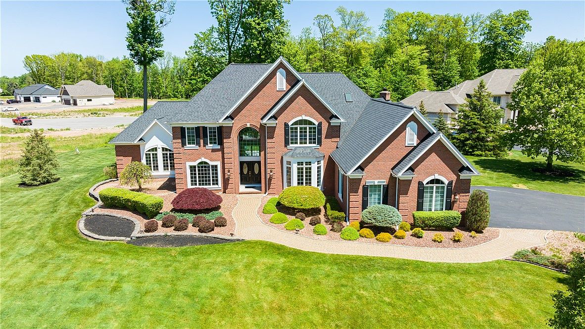 7 Copley Sq PVT, Rochester, NY 14626 Zillow