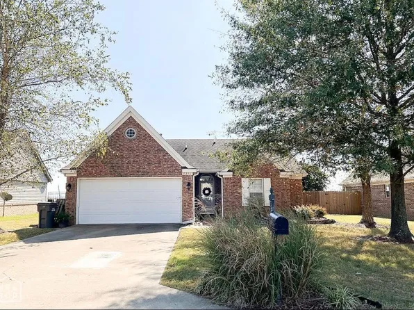 5216 Deerfield Dr, Jonesboro, AR 72404