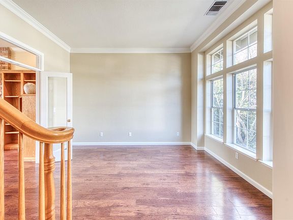 4th image of 2371 E Birch Ave