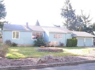 945 S Fawn St, Cornelius, OR 97113