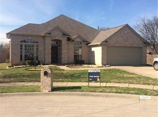 2600 Breezehollow Way, Corinth, TX 76210