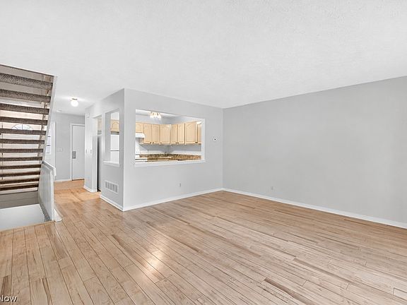 4th image of 4228 River Ridge Dr