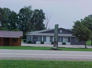 7970 W 400 S, Topeka, IN 46571