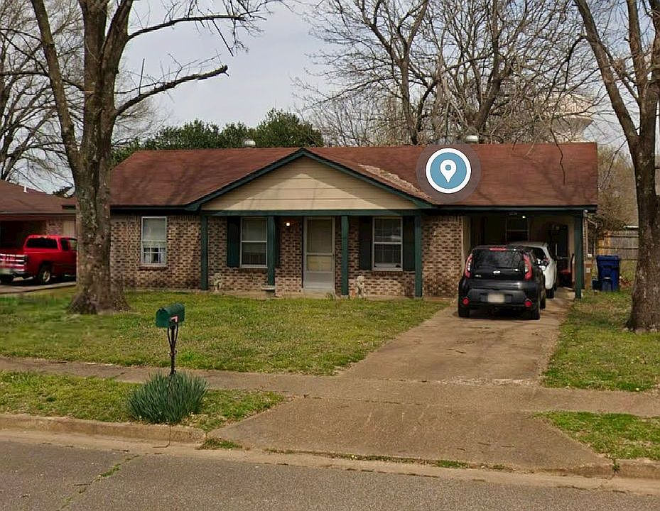 1st image of 3270 Briarwood Dr
