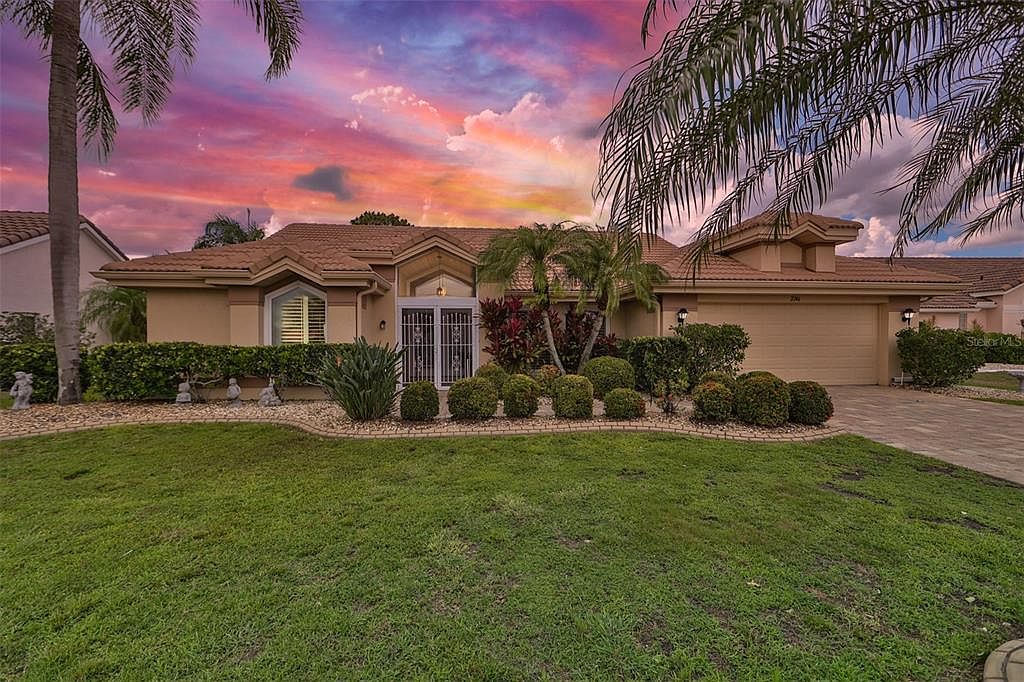 2246 New Bedford Dr, Sun City Center, FL 33573 Zillow