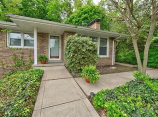 215 Alden Rd, Carnegie, PA 15106