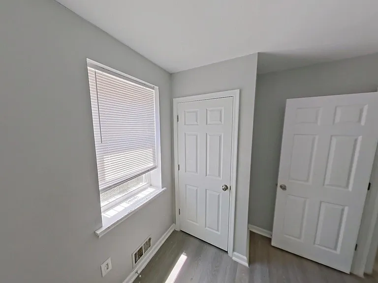 2036 N Gratz St #1 — Photo 3