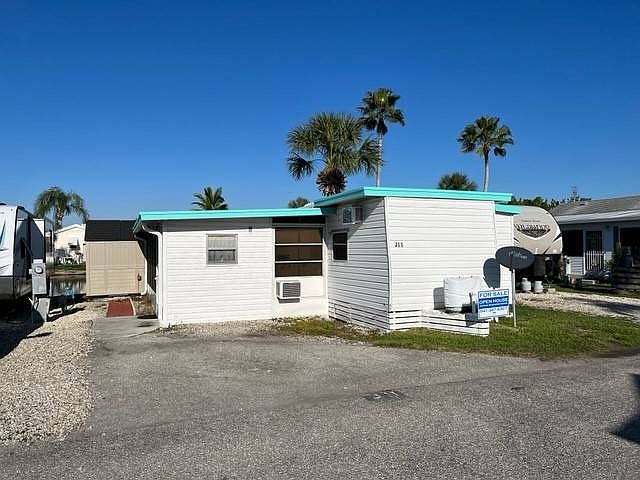 1st image of 3701 Baynard Dr #11J