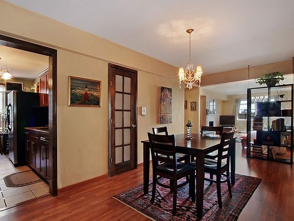 4th image of 1010 Sherman Ave APT 6A