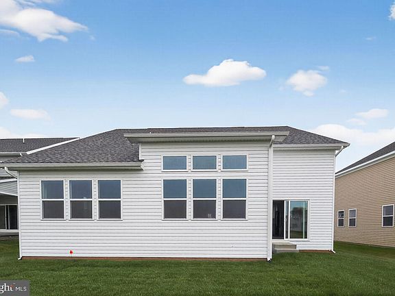 2nd image of 25015 Cypress Ct
